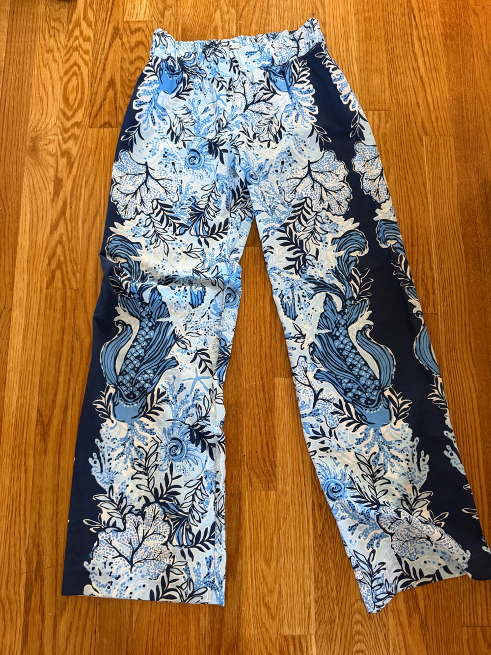 Lilly Pulitzer pants. Size XS
